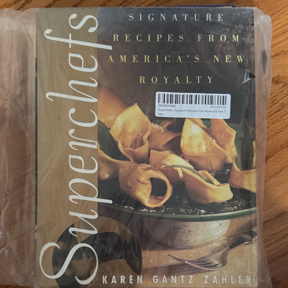 Superchefs: Signature Recipes Book new in packaging